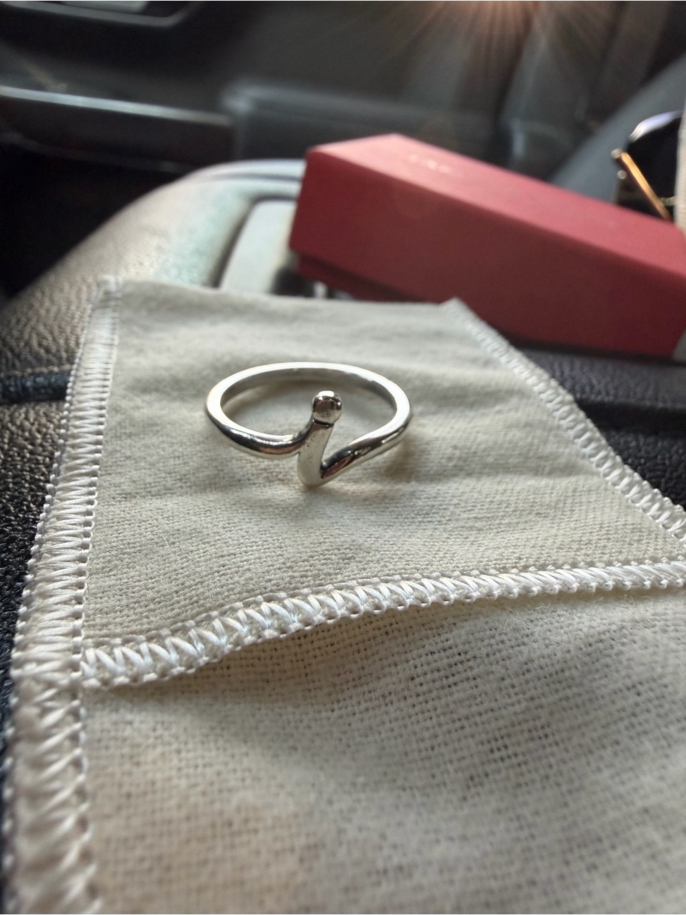 Script initial ring - Picture 3 of 6